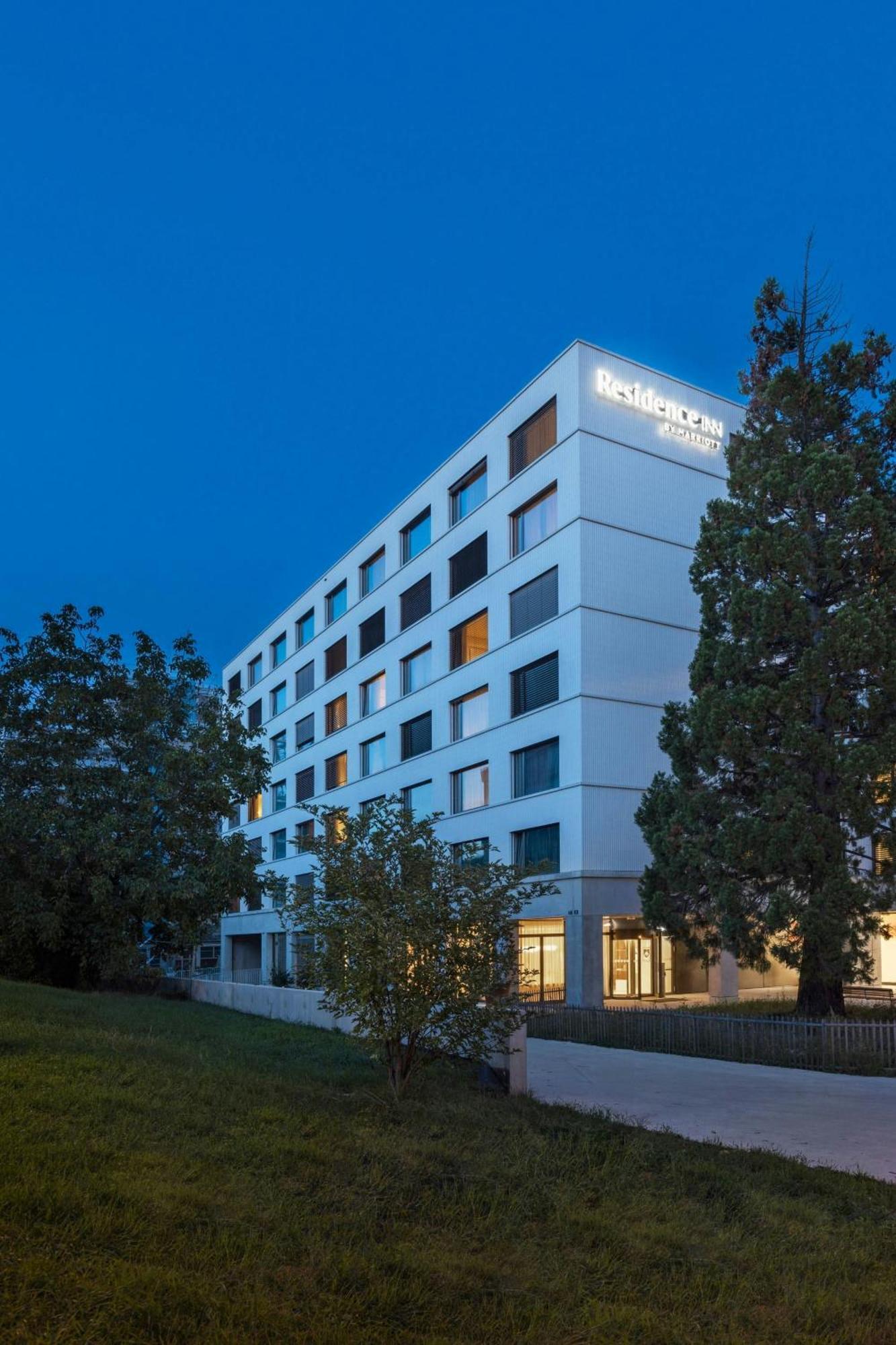 Residence Inn By Marriott Geneva City Nations Exteriér fotografie